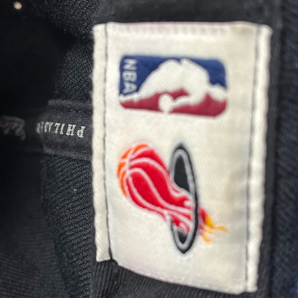 Miami Heat Mitchell & Ness SnapBack Hat - Picture 5 of 9